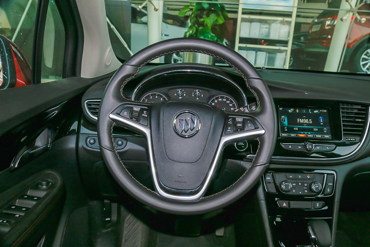 2016款昂科拉1.4T自动四驱全能旗舰型18T