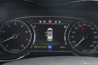 2017款传祺GS8 2.0T自动四驱至尊版320T