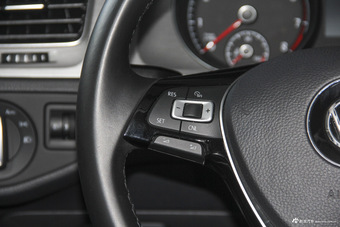 2016款高尔夫1.4T自动豪华型