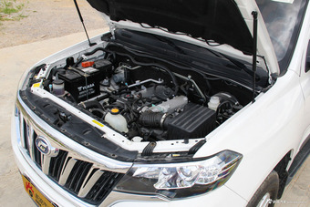 2016款揽福 2.4L手动汽油两驱精英版5座