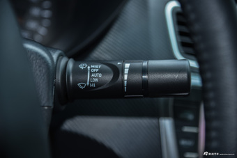 2015款海马福美来1.5T自动悦尚型