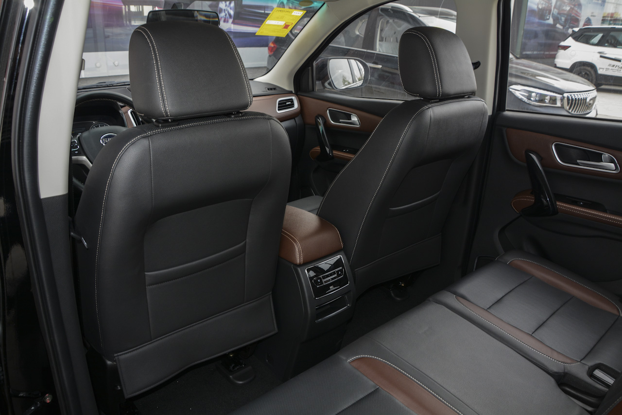 2017款斯威X7 1.5T自动智享型