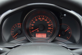 2018款飞度1.5L CVT舒适版 