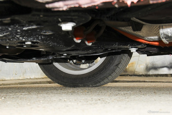 2017款荣威ei6 1.0T混动互联智享版