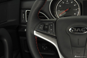 2018款瑞风S3定制版1.6L CVT豪华型