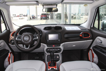 2016款自由侠1.4T自动智能版