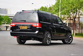 2017款领航员 3.5T自动墨版