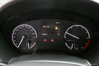 2018款观致3三厢1.6L自动领先型