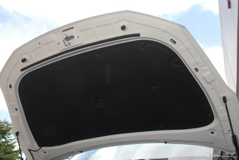 2017款传祺GS7 320T 2.0T两驱豪华智联型