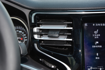 2018款大指挥官2.0T自动四驱智享版