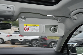 2019款迈腾2.0T自动330TSI DSG豪华型