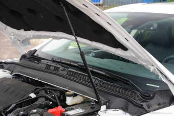 2017款蒙迪欧1.5T自动时尚型