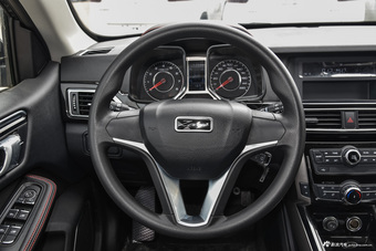 2016款大迈X5 1.5T手动精英7座型 国五 慕尼黑