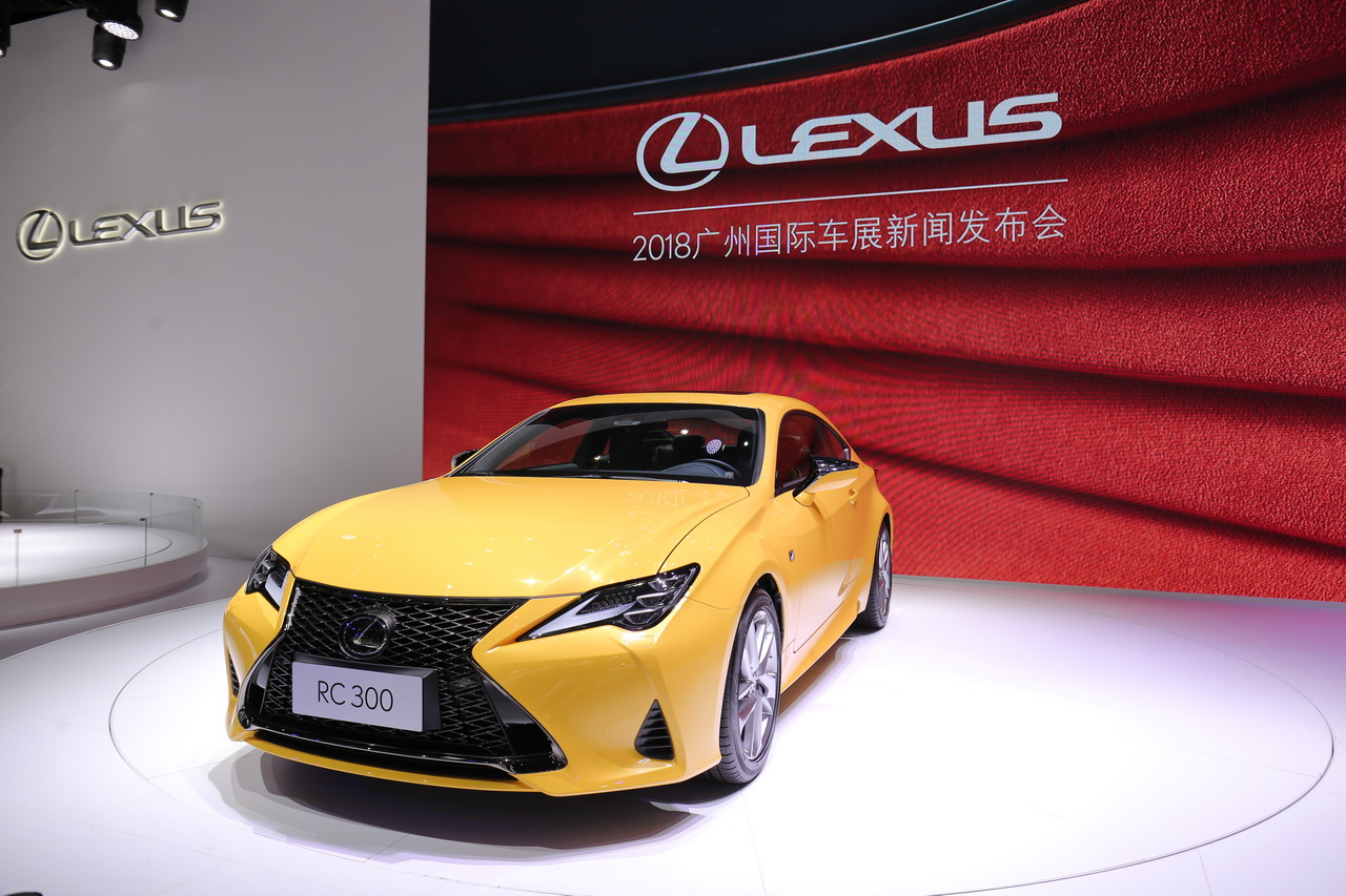 2018广州车展实拍：雷克萨斯RC