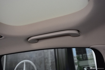 2018款奔驰E级改款3.0T自动 320 L 4MATIC