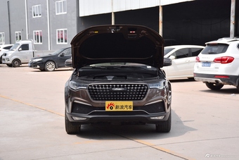 2017款众泰T700 1.8T自动尊享型