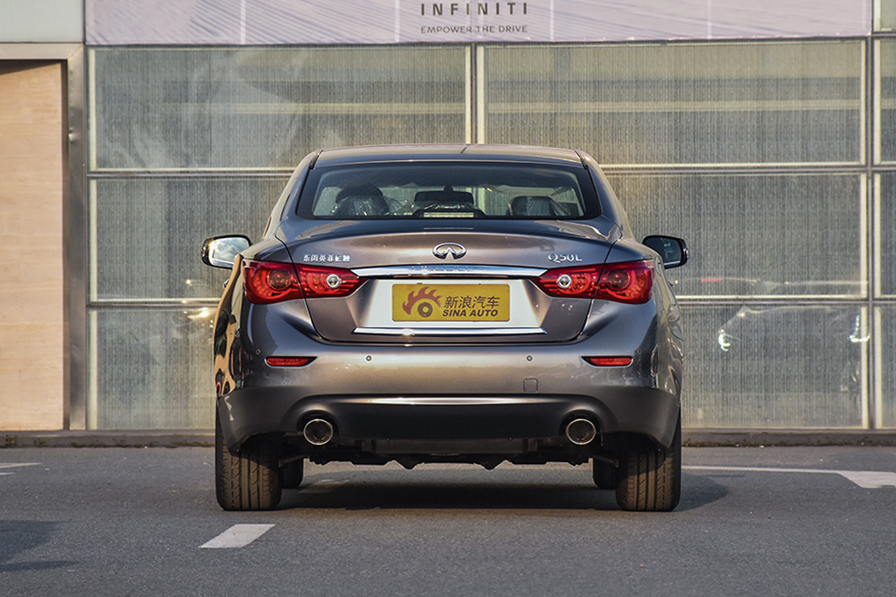 2016款英菲尼迪Q50L 2.0T自动悦享版
