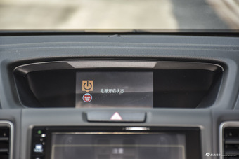 2015款CR-V 2.4L自动两驱豪华版