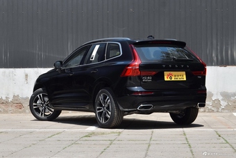 2019款沃尔沃XC60 2.0T自动四驱T5智远版