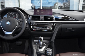 2019款宝马3系2.0T自动时尚型320Li xDrive