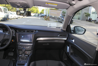 2018款东风标致408改款1.6T自动豪华版350THP