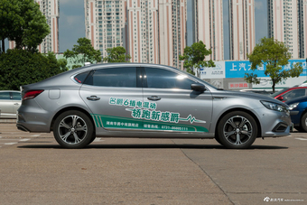  2018款名爵6新能源 45T E-DRIVE智驱混动PILOT超级互联网版