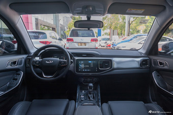 2018款瑞虎8 1.5T自动尊贵型 5座图片