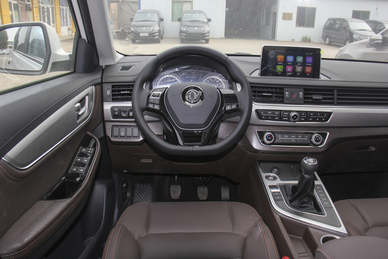 2017款景逸X5 2.0L手动尊贵型