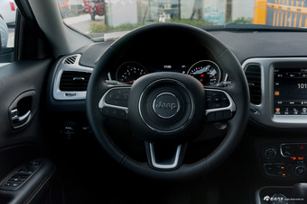 2017款指南者1.4T自动 200T家享版