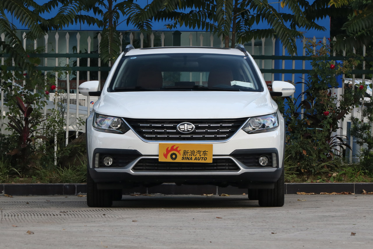 2018款骏派CX65 1.5L手动智联豪华型