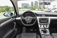 2018款迈腾1.4T自动280TSI DSG越享型