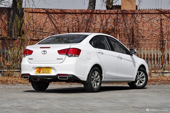  2017 V5 Lingzhi 1.6L manual basic model