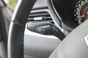 2014款林肯MKC 2.0T自动四驱尊耀版