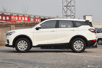 2018款中华V6 1.5T手动精英型