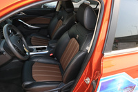 2017款比亚迪宋盖世升级版1.5TI手动豪雅型