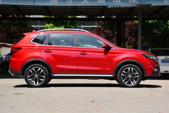 2018款荣威RX5 2.0T 30T自动两驱智联网铂金版