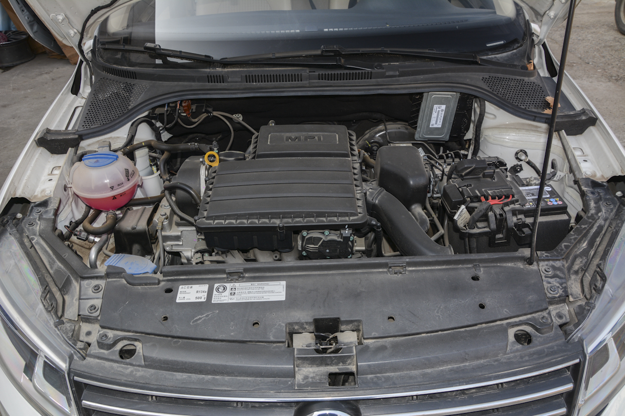 2017款桑塔纳浩纳1.6L自动豪华版