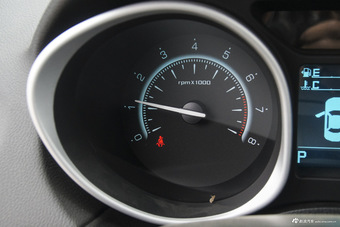 2015款传祺GS5 Super 1.8T自动四驱尊贵版