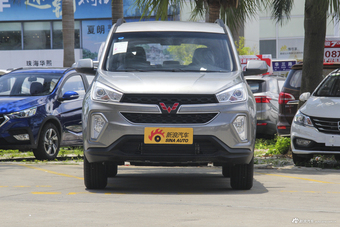 2018款五菱宏光S3 1.5L手动舒适型