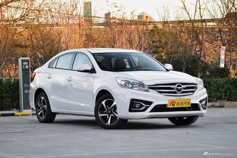 2017款海马福美来 1.6L 手动豪华型（白）