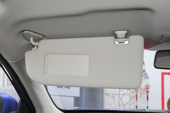 2017款名爵ZS 1.5L手动豪华版