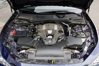 2017款Ghibli 3.0T自动标准版图片