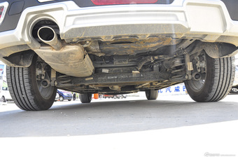 2016款 宝骏560 1.8L手动豪华型 大地棕