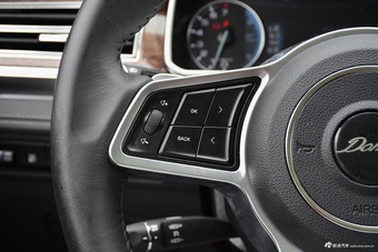 2017款大迈X7 2.0T自动至尊型