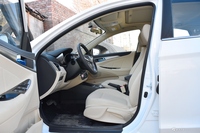 2018款逸动EV300 尊享型