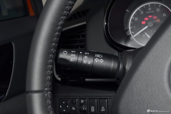 2017款东风风神AX5 1.4T 手动趣享型