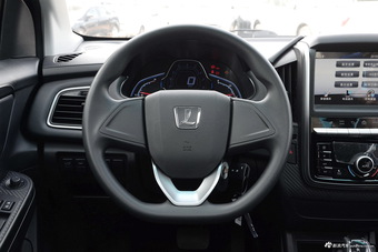 2016款锐3 1.6L CVT尊享型天窗版