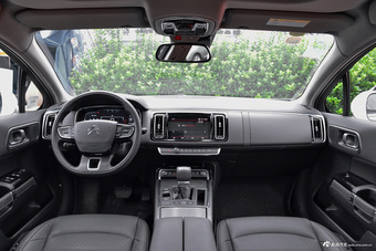 2017款雪铁龙C6 1.8T自动尊贵型图片