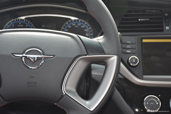 2017款海马M6 1.5T手动豪华型