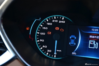 2017款DX7 1.5T手动豪华型